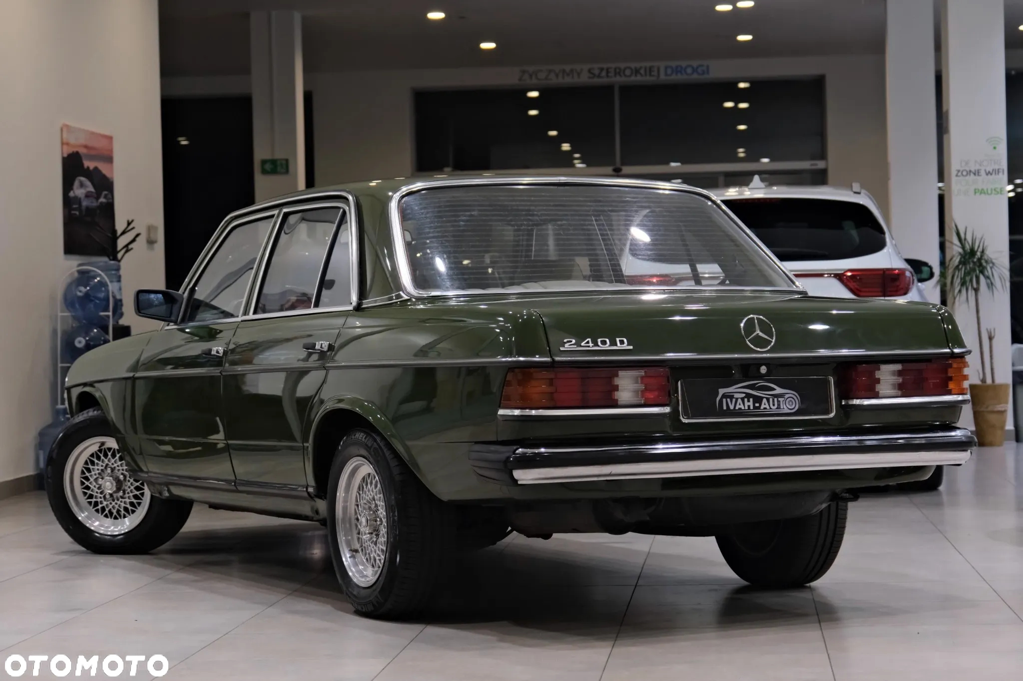 Mercedes-Benz W123 - 10
