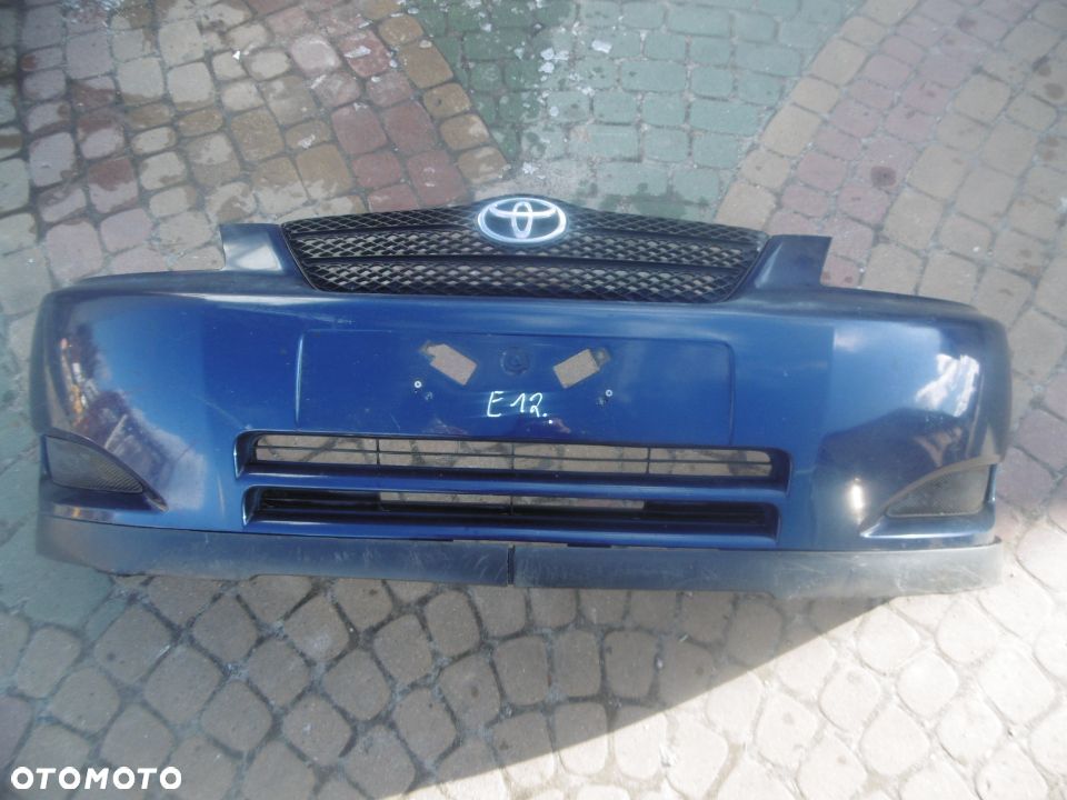 Zderzak COROLLA E12 8P4 - 1