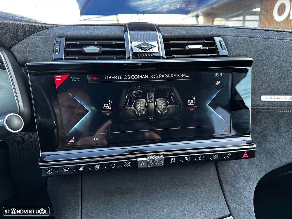 DS DS7 Crossback E-Tense Performance Line EAT8 - 26