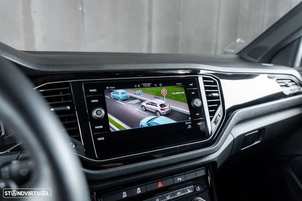 VW T-Roc R 2.0 TSI 4M DSG - 16