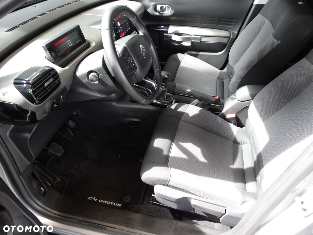 Citroën C4 Cactus - 25
