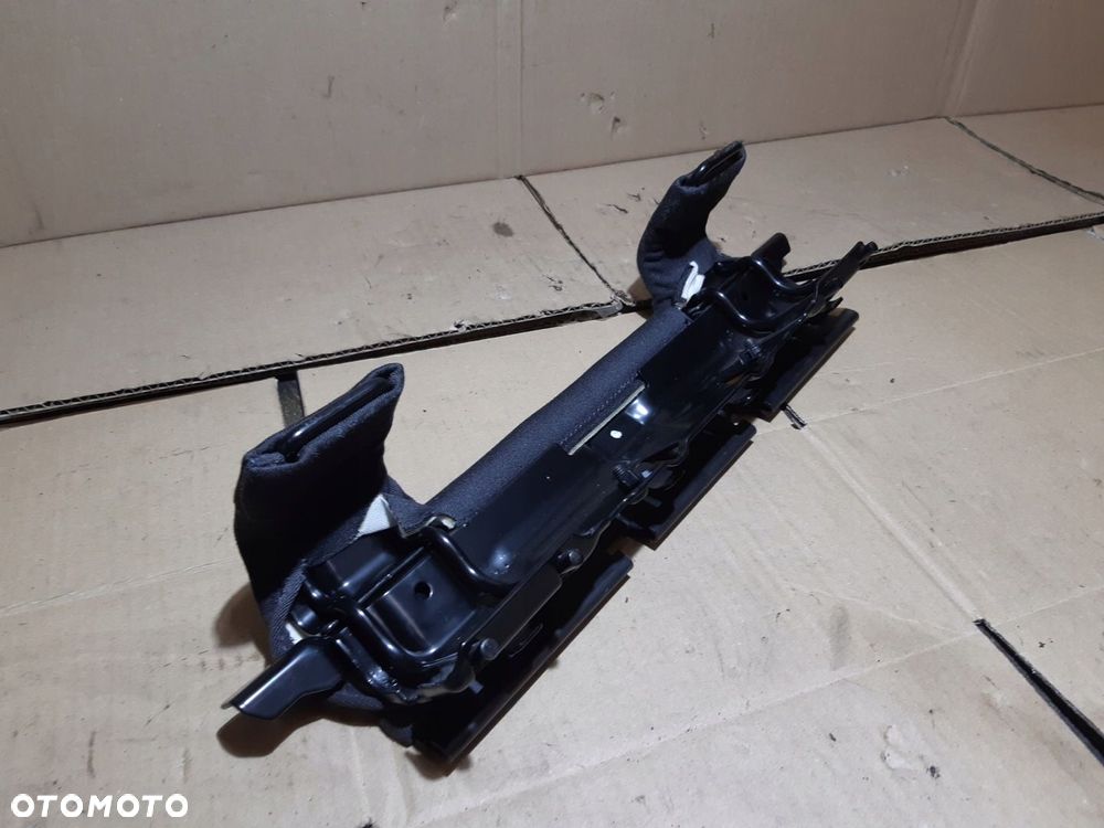 AUDI Q5 8R UCHWYT FOTELIKA ISOFIX PRZÓD PASAŻERA 8R0881558 - 3