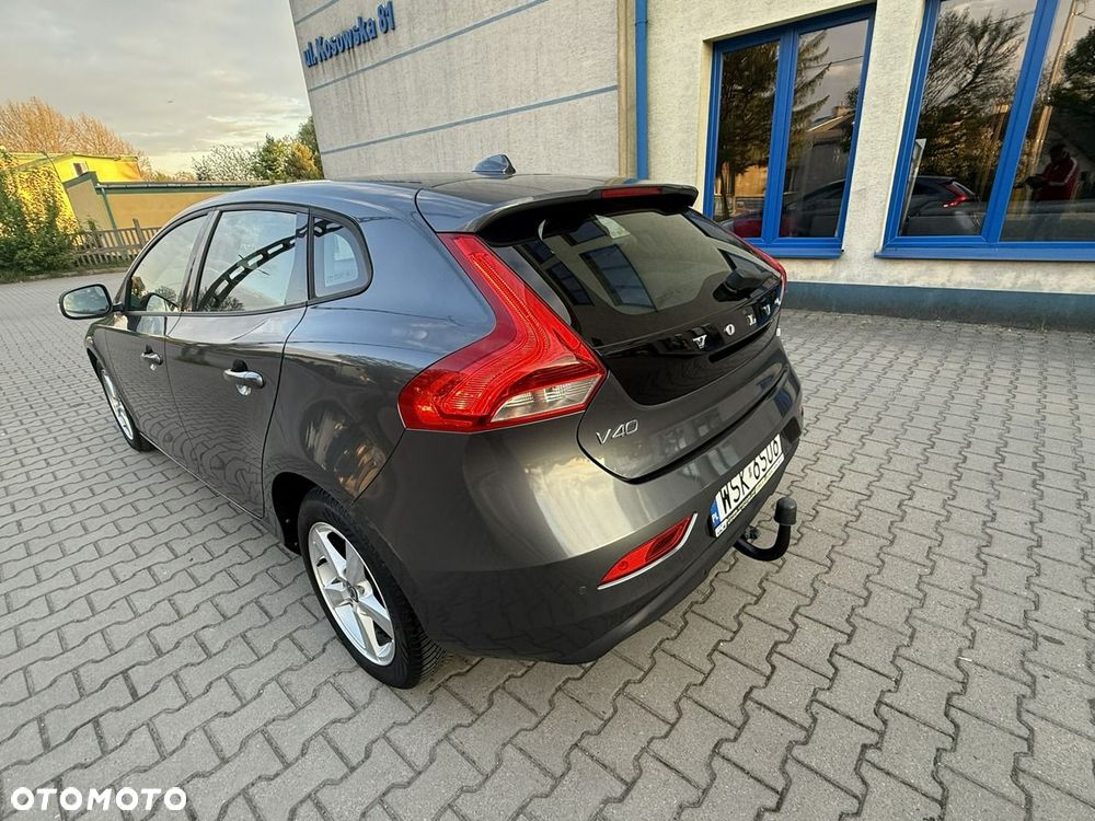Volvo V40 - 2