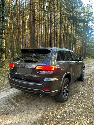 Jeep Grand Cherokee - 3