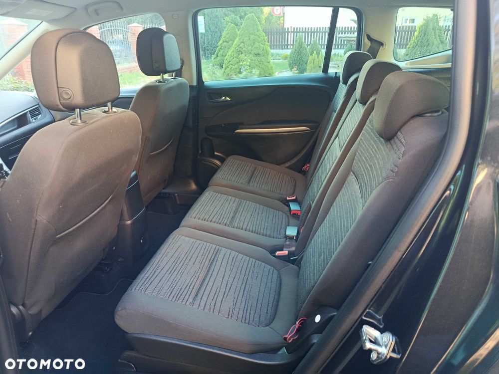Opel Zafira - 8