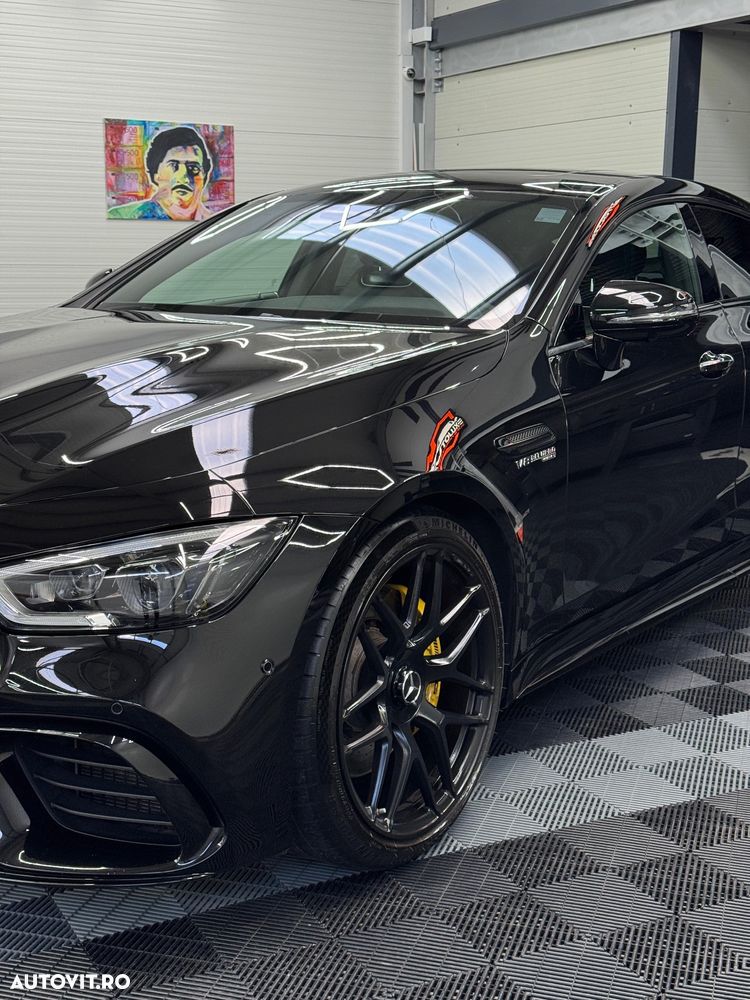 Mercedes-Benz AMG GT-S 63 4MATIC+ - 12