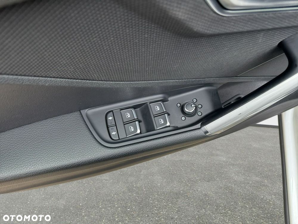 Audi Q2 35 TFSI S tronic S line - 28