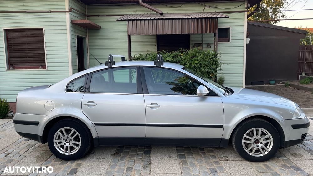 Volkswagen Passat - 2