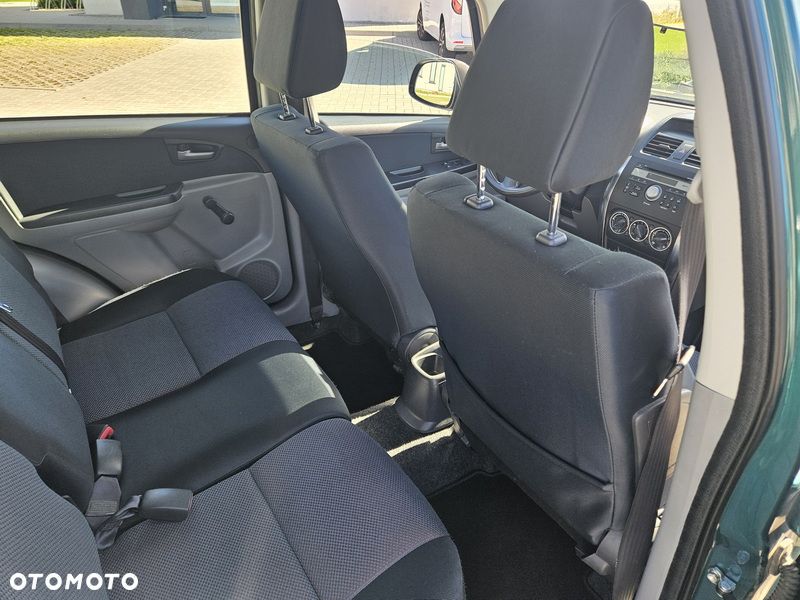 Suzuki SX4 1.6 VVT 4x4 Comfort - 8