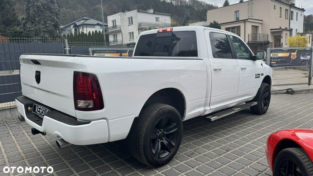 Dodge RAM - 4