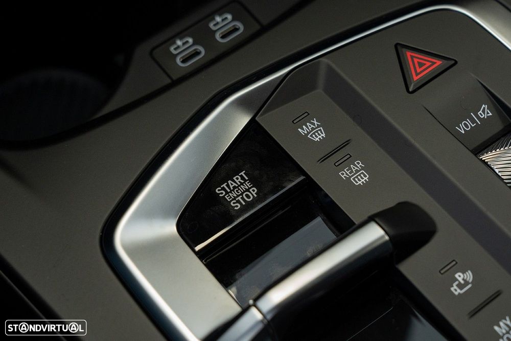 BMW 116 Pack Desportivo M - 33