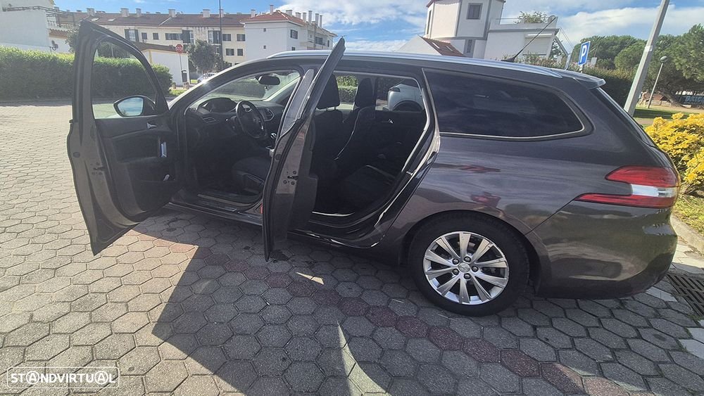 Peugeot 308 SW 1.5 BlueHDi Style - 12