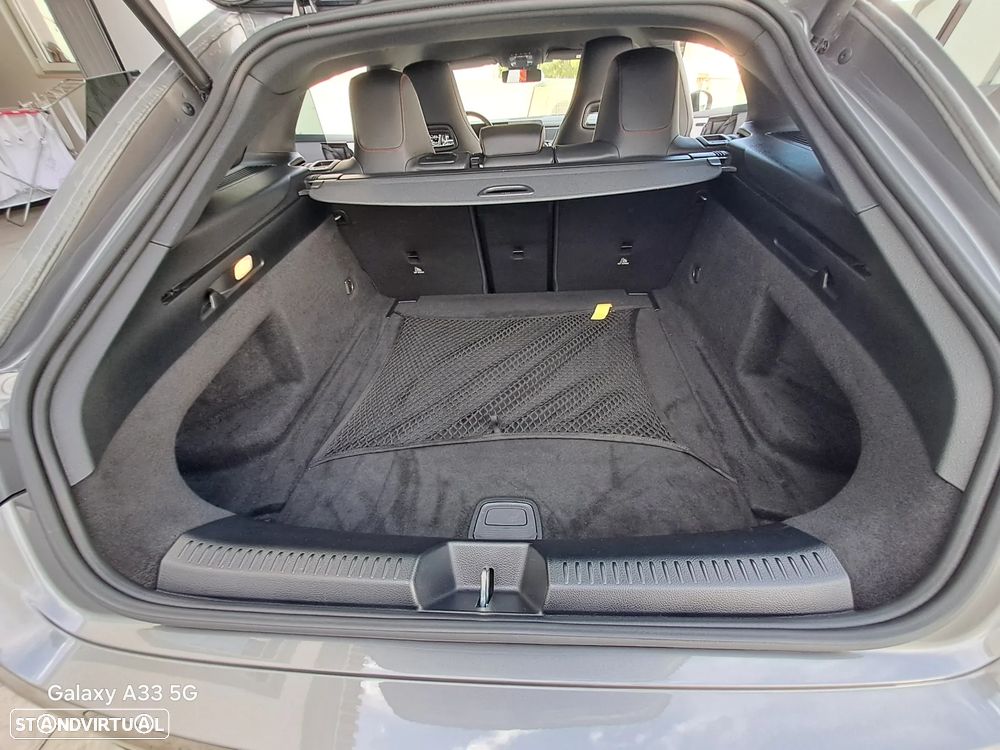 Mercedes-Benz CLA 200 d Shooting Brake AMG Line Aut. - 32