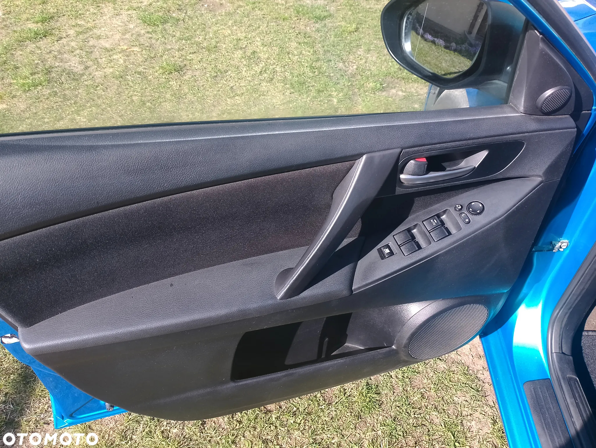 Mazda 3 - 13