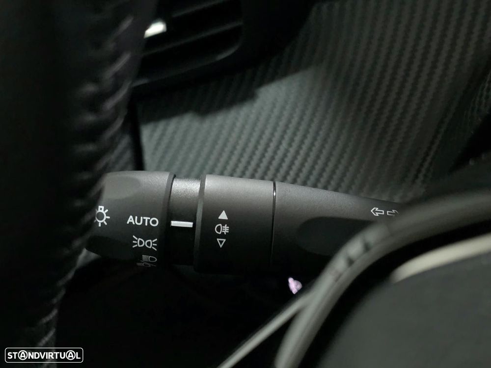 Peugeot e-208 51 kWh Allure - 12