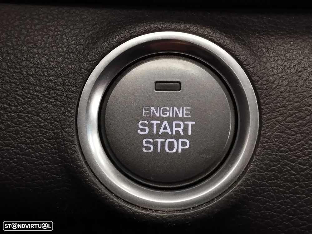 Hyundai Ioniq 1.6 GDI PHEV Tech - 27