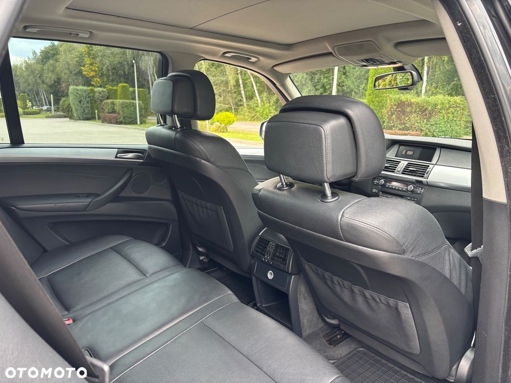 BMW X5 xDrive30d - 29