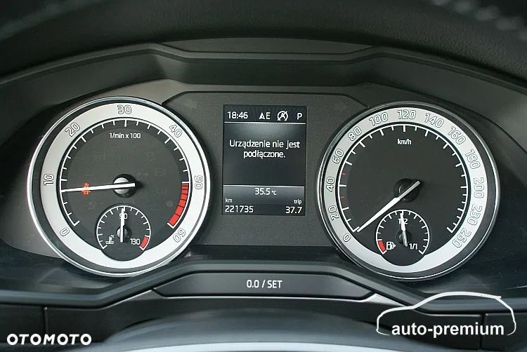 Skoda Superb 2.0 TDI SCR Ambition DSG - 9