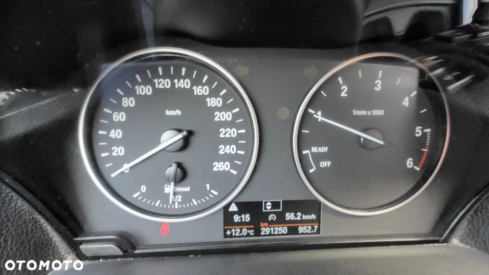 BMW Seria 1 116d - 29