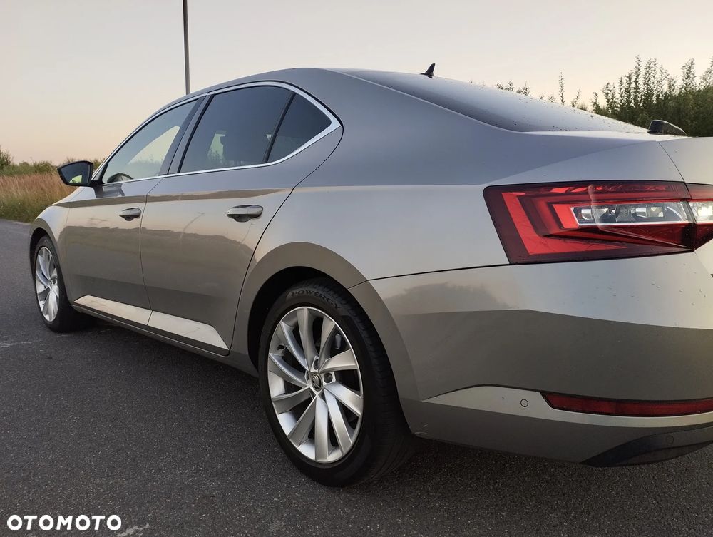 Skoda Superb 1.6 TDI Style Greenline - 5