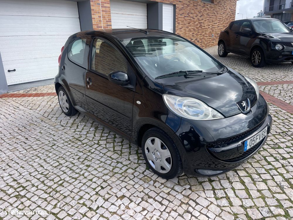 Peugeot 107 1.0 Trendy - 3