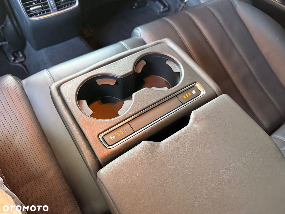 Mazda 6 - 8