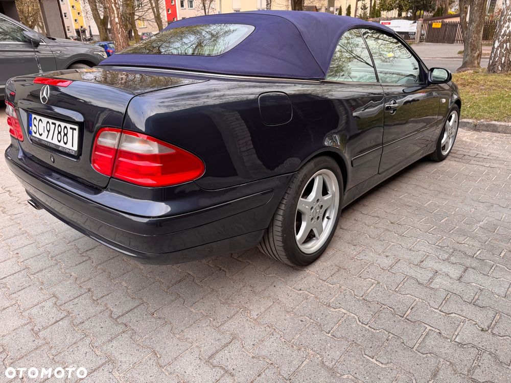 Mercedes-Benz CLK - 30