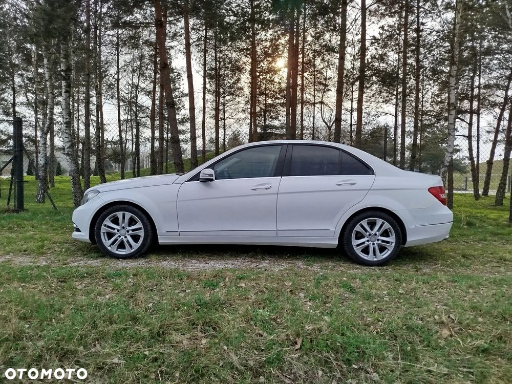 Mercedes-Benz Klasa C 220 CDI 7G-TRONIC Avantgarde Edition - 8