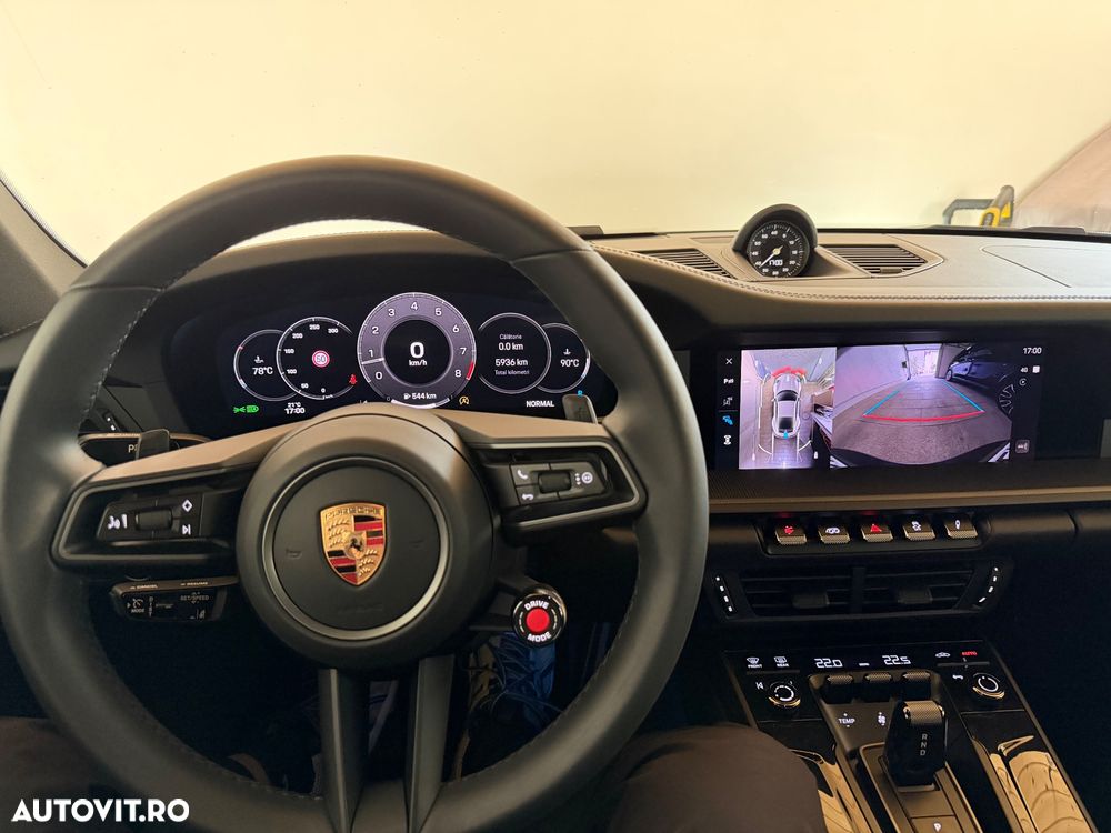 Porsche 911 Carrera PDK - 28
