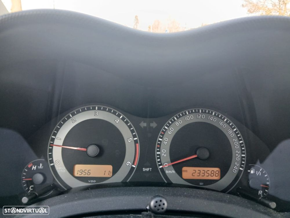 Toyota Auris 1.4 D-4D ACtive+VSC - 7