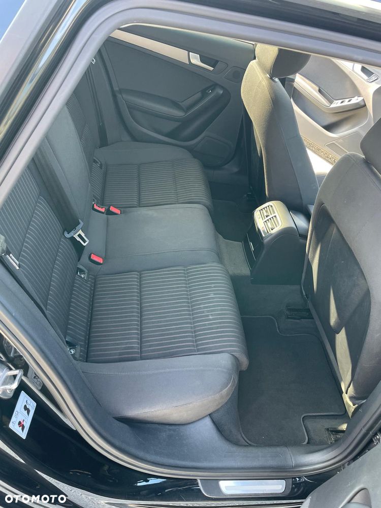 Audi A4 Avant 2.0 TDI - 17