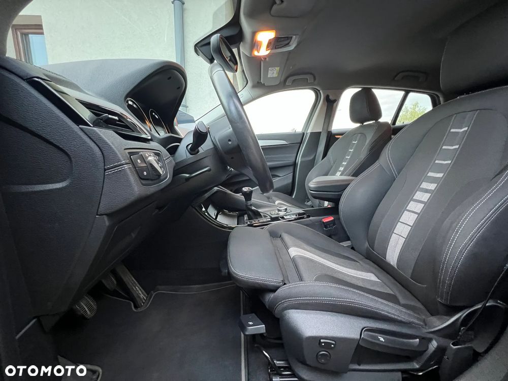 BMW X2 sDrive18i Advantage - 11