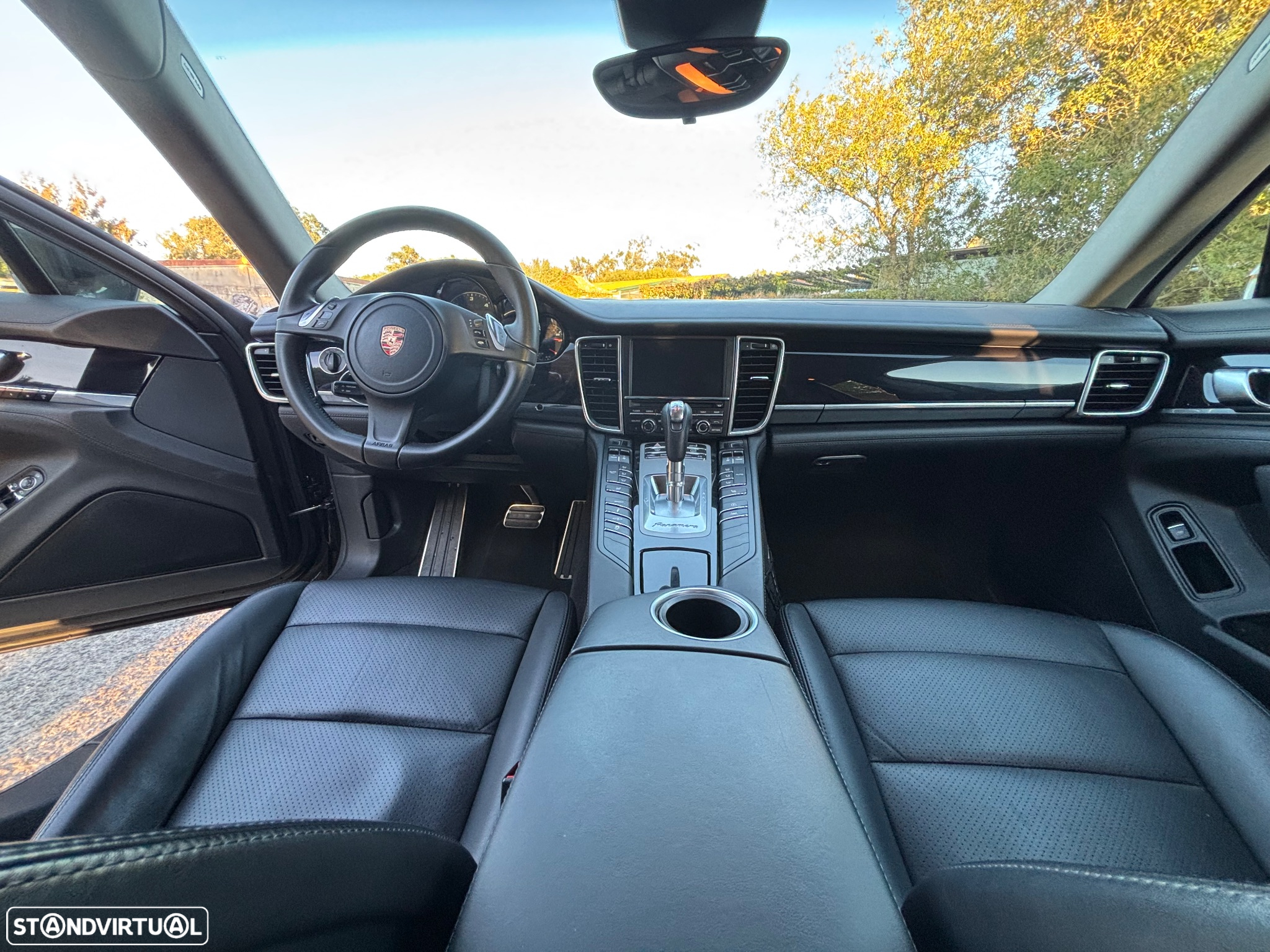 Porsche Panamera Platinum Edition - 16