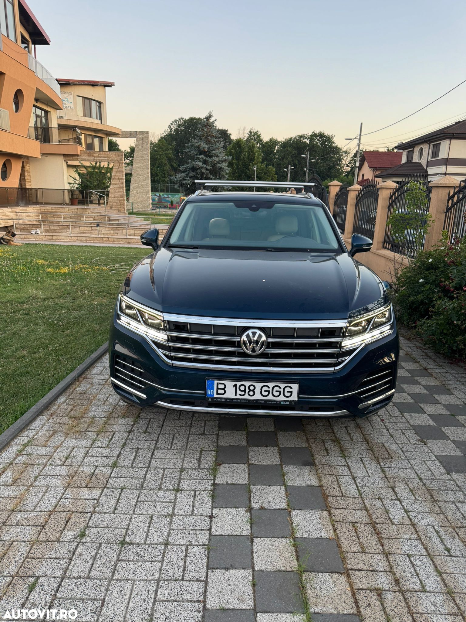 Volkswagen Touareg V6 TDI Elegance - 1