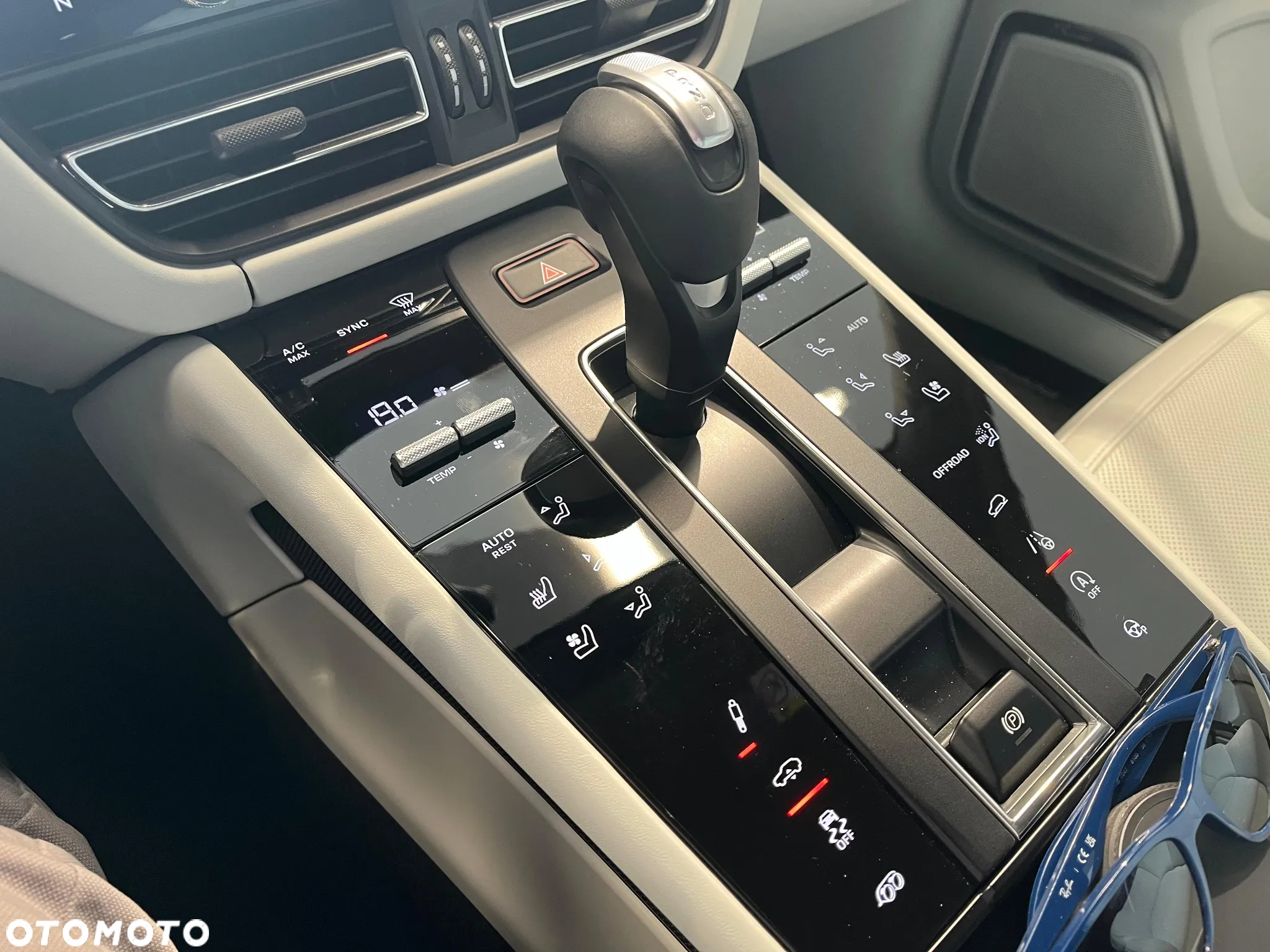Porsche Macan S - 38