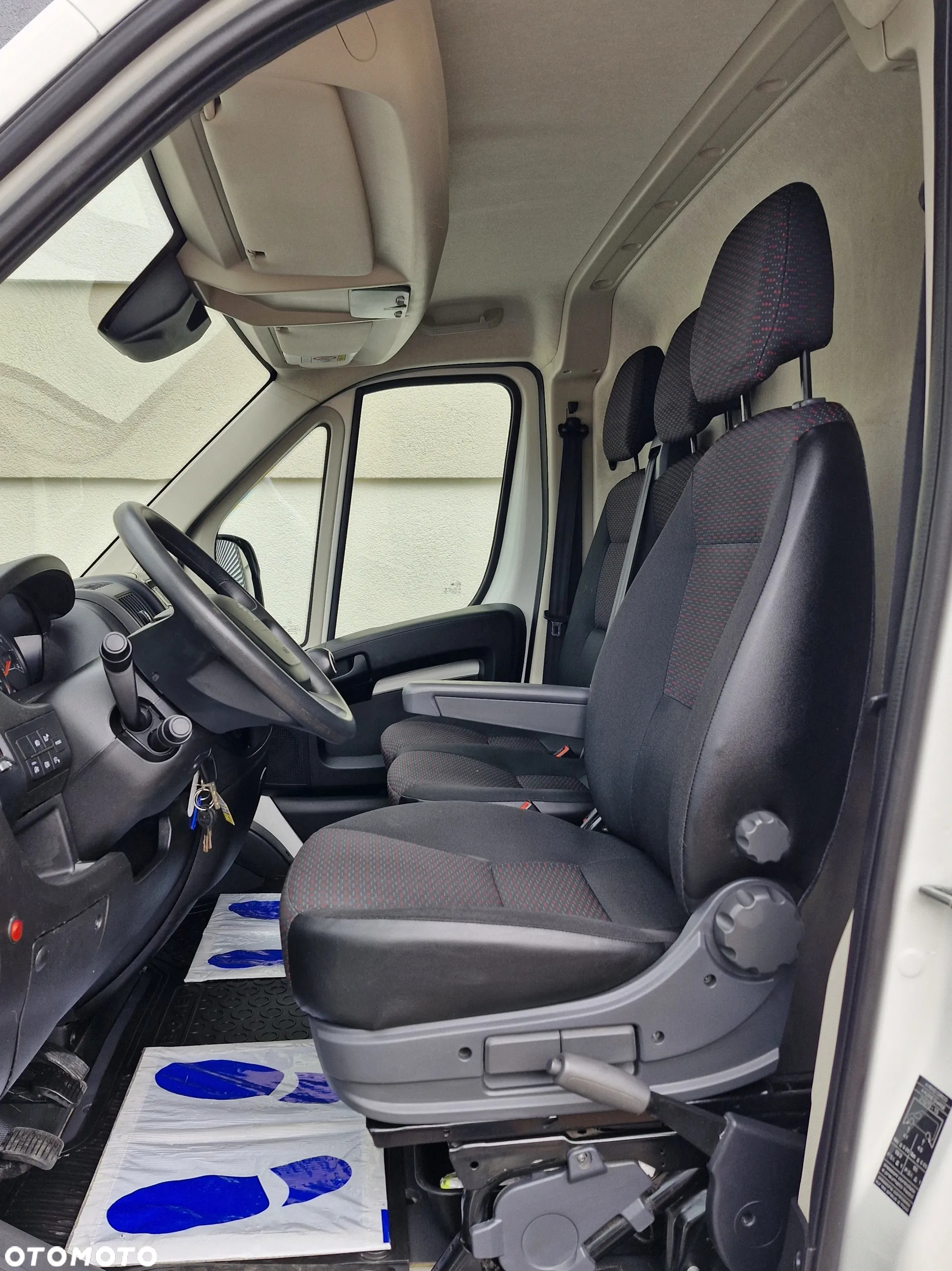 Peugeot Boxer L2H2, nawigacja, klima, tempomat - 13