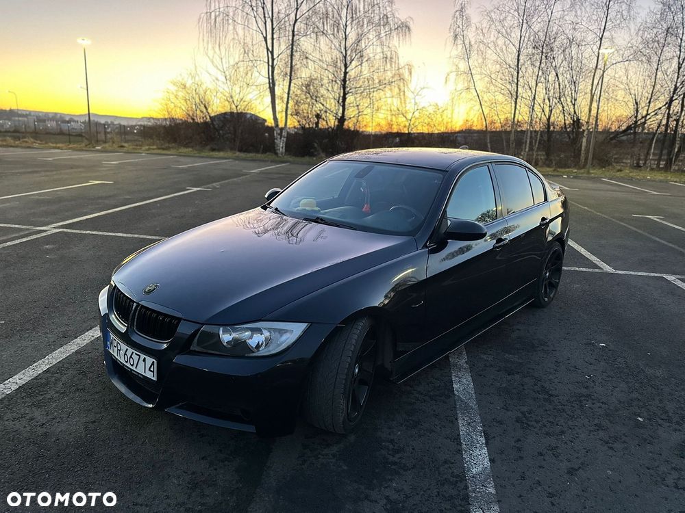 BMW Seria 3 330i - 2