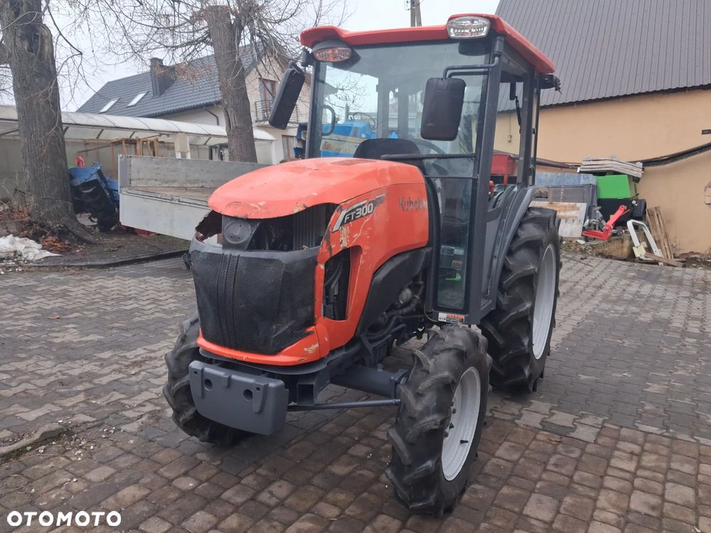 Kubota FT300 - 3