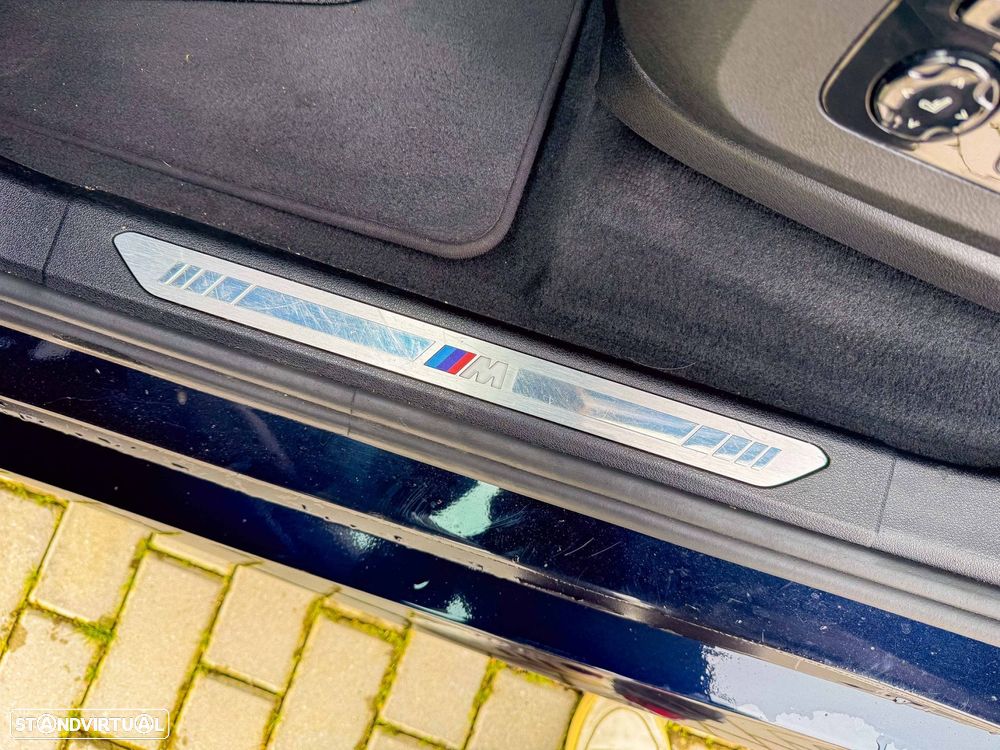 BMW X5 45 e xDrive Pack M - 17