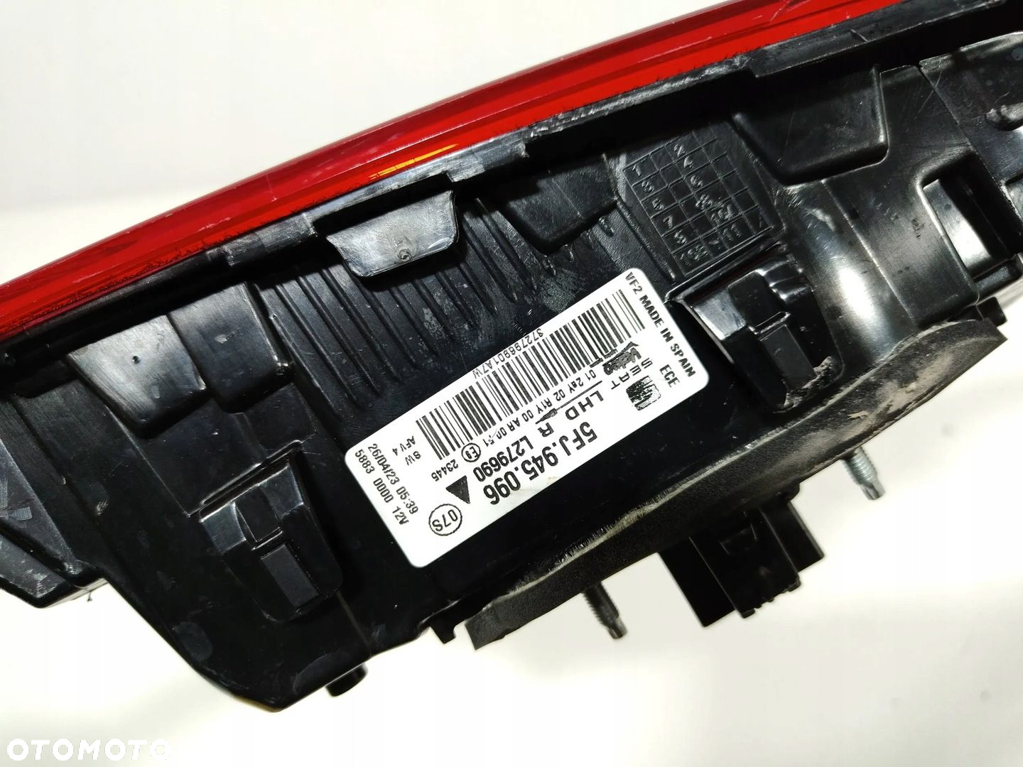 Seat Tarraco LAMPA PRAWY TYŁ LED EU - 11