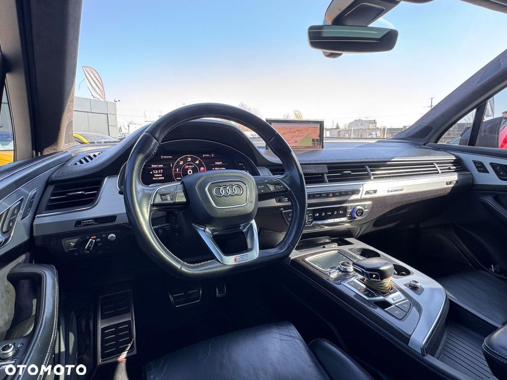 Audi SQ7 - 12