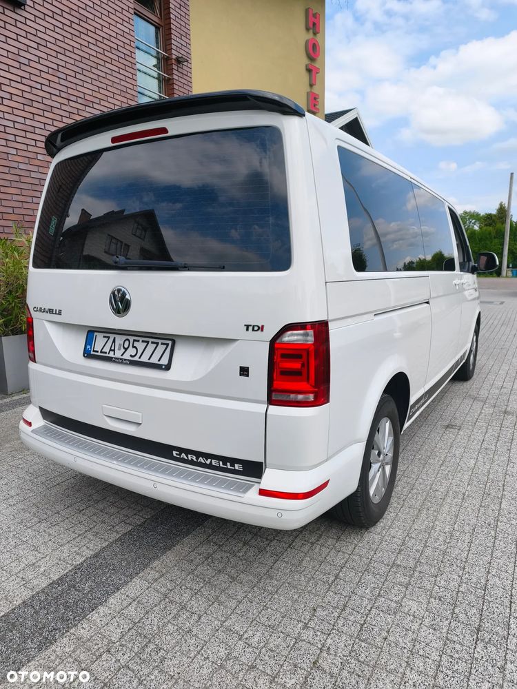 Volkswagen Caravelle 2.0 TDI L2 Comfortline DSG - 9