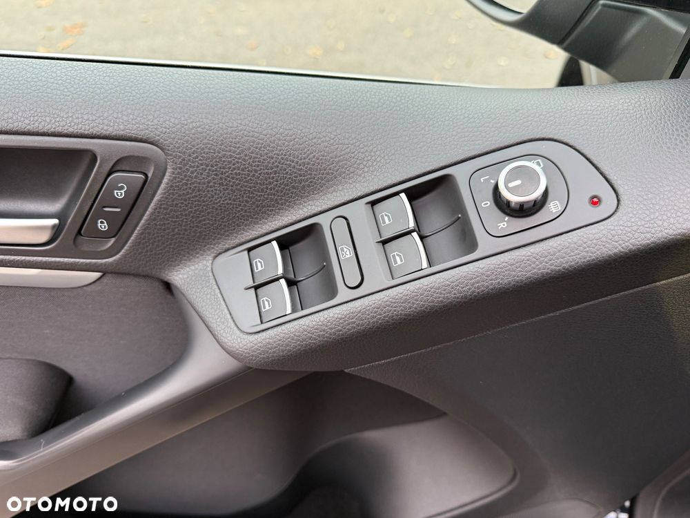 Volkswagen Tiguan 2.0 TDI DPF 4Motion BlueMotion Technology Cup Sport & Style - 13