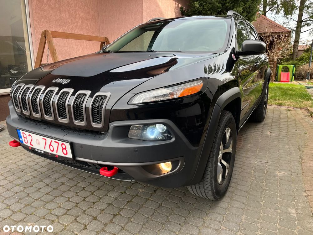 Jeep Cherokee - 5