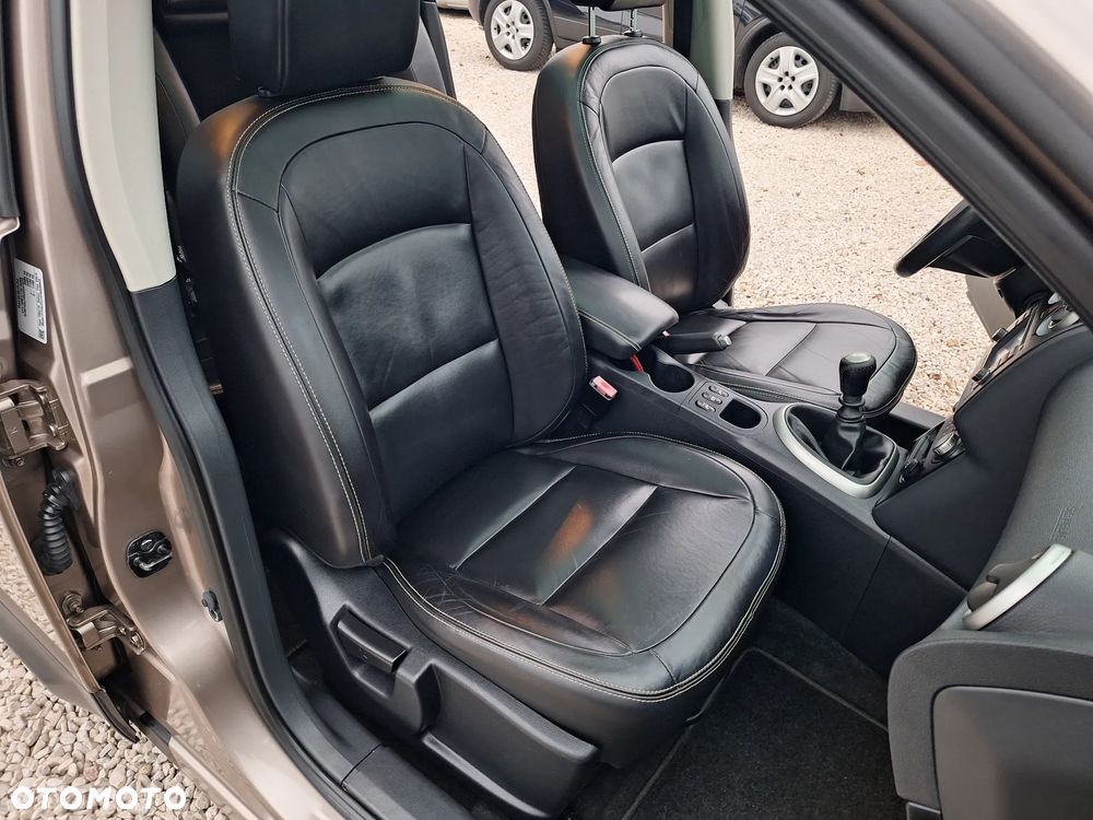 Nissan Qashqai 2.0 dCi Tekna Pack - 25