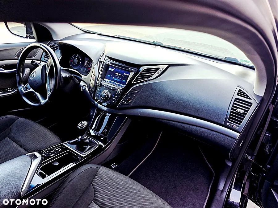 Hyundai i40 1.6 GDI BlueDrive Comfort - 17