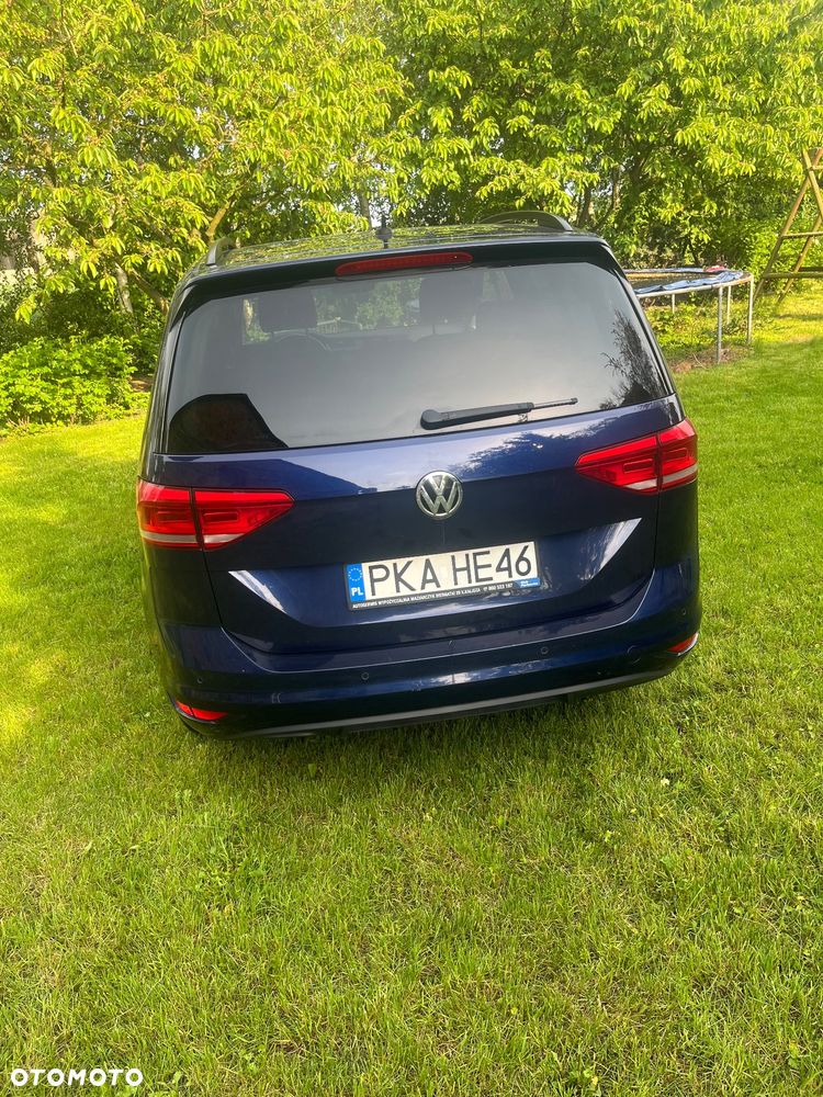 Volkswagen Touran - 6