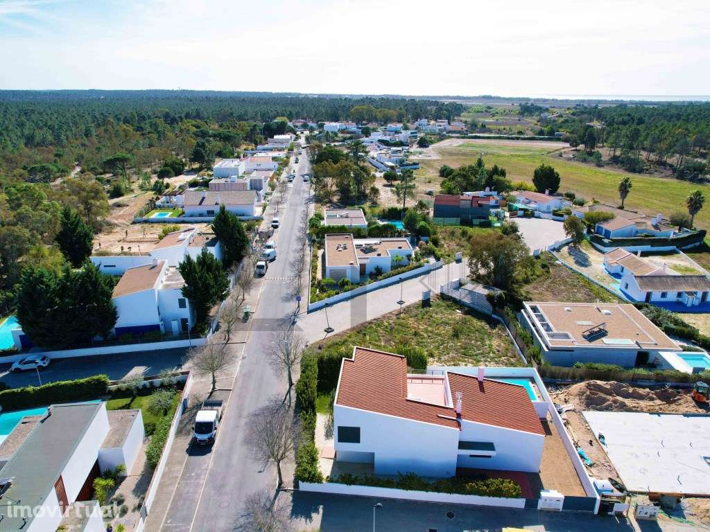 Moradia V4 com Piscina para Venda na Comporta - Grande imagem: 4/53