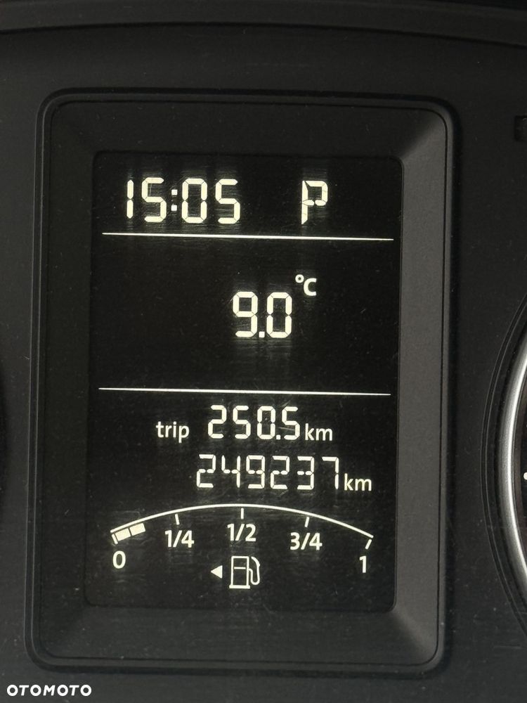 Volkswagen Transporter - 11