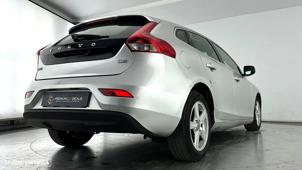 Volvo V40 1.6 D2 Eco Momentum - 11